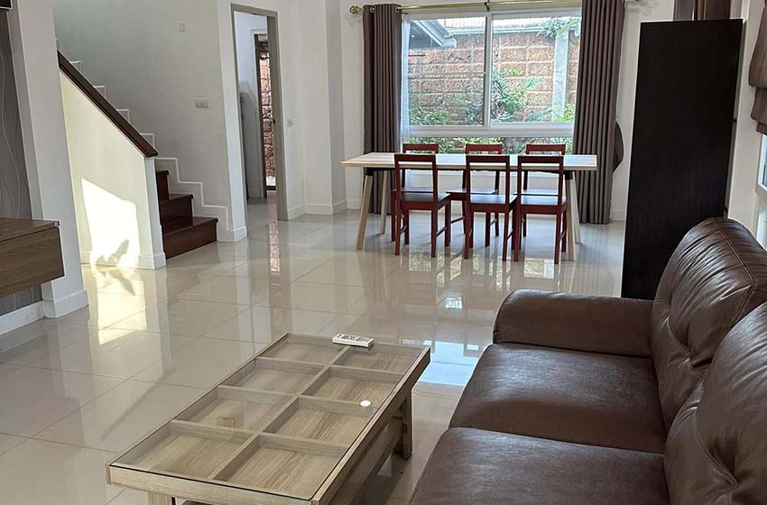 House with Shared Pool in Srinakarin 